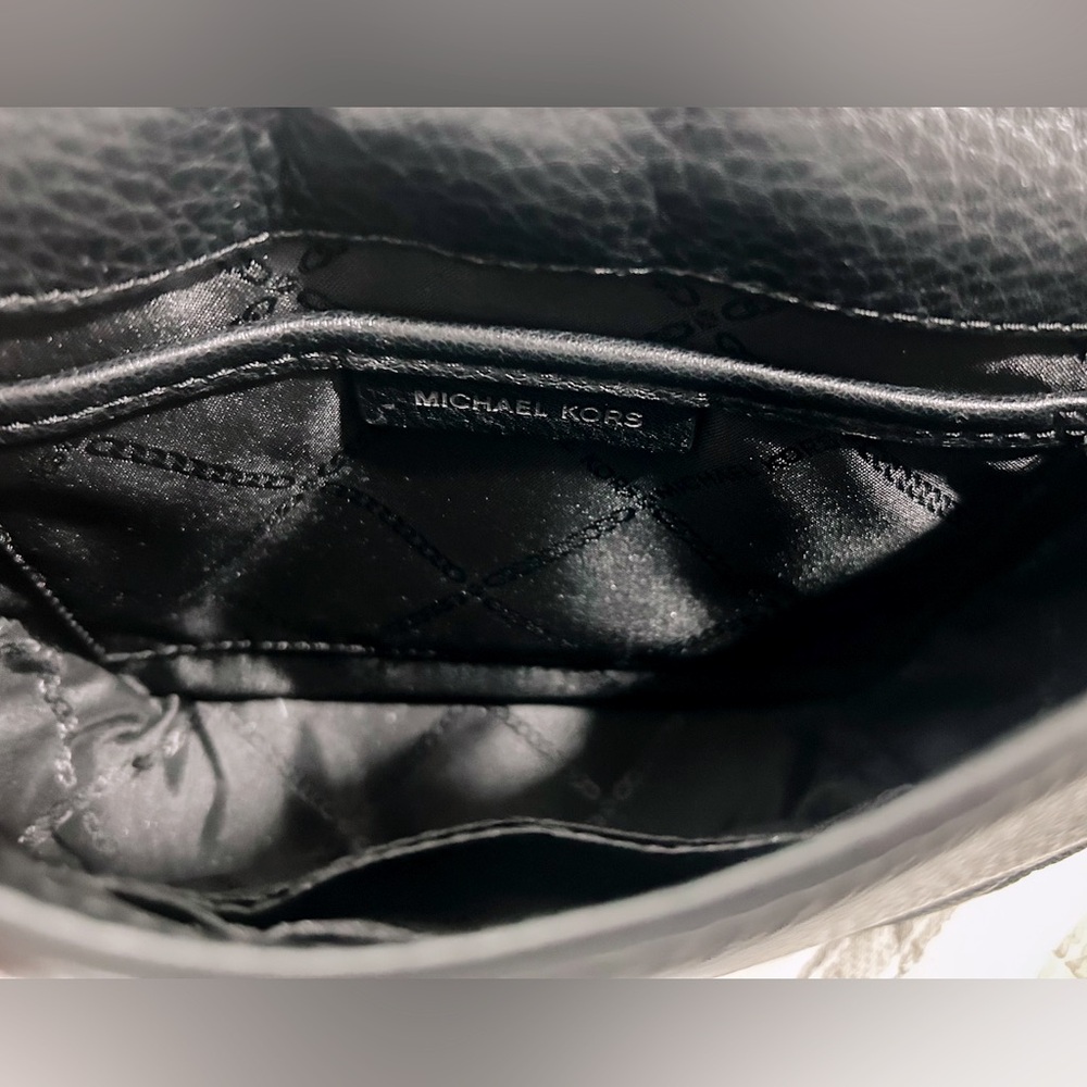 Like New Michael Kors Black Crossbody - Picture 7 of 9